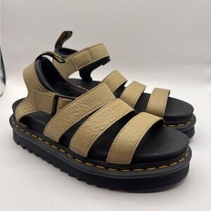 Dr Martens Blaire Olive /Tan Soft Leather Chunky Platform Sandals Womens Size 8